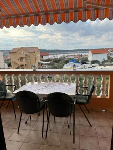 Appartement Mira à Barbat na Rabu Extérieur photo